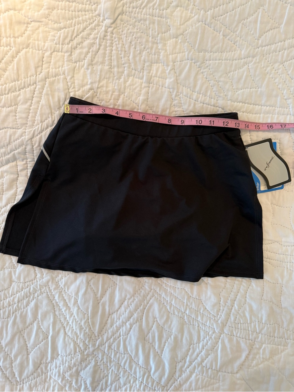 Black Active Biking Skort with padding. - Picture 7 of 9